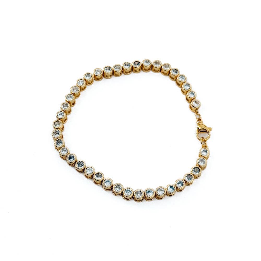 Tennis Bracelet Frosted In Diamonds - WATERPROOF